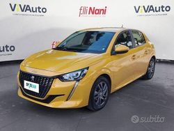 Giallo Usata 2021 Peugeot 208 Active Due volumi | 12.850 € (Buon prezzo)