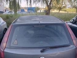 Usata 2006 Fiat Punto Due volumi | 600 € (Buon prezzo)