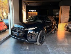 Nero Usata 2020 Land Rover Range Rover evoque R-Dynamic SUV | 30.000 € (Molto cara)