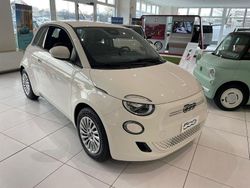 Bianco Usata 2024 Fiat 500e Action Tre volumi | 19.900 € (Buon prezzo)