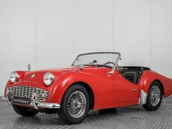 Rosso Usata 1959 Triumph TR3 Cabrio | 33.900 €