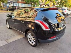 Nero Usata 2014 Lancia Delta Silver Due volumi | 4900 € (Buon prezzo)