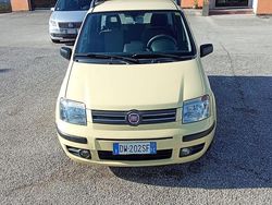 Beige Usata 2009 Fiat Panda Tre volumi | 4500 € (Buon prezzo)