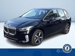 Nero Nuova 2025 BMW 225 Active Tourer Luxury Line Monovolume | 55.320 € (Molto cara)