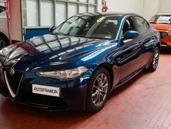 Blu Usata 2018 Alfa Romeo Giulia Business Tre volumi | 15.900 € (Super prezzo)
