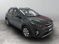 Grigio Usata 2023 Kia Stonic Urban SUV | 17.900 € (Buon prezzo)