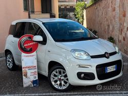 Bianco Usata 2017 Fiat Panda Lounge Tre volumi | 7490 € (Buon prezzo)