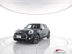 Nero Usata 2017 Mini Cooper SD Hype Due volumi | 11.761 € (Ottimo prezzo)