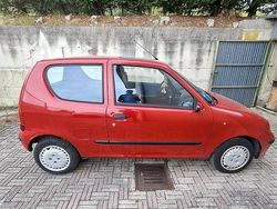 Usata 2000 Fiat 600 | 2500 €