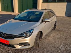 Grigio Usata 2020 Opel Astra Station wagon | 11.990 € (Buon prezzo)