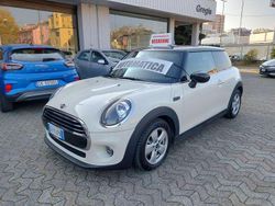 Bianco Usata 2020 Mini Cooper Business Due volumi | 16.900 € (Super prezzo)