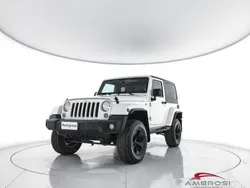 Bianco Usata 2018 Jeep Wrangler Sahara SUV | 37.439 € (Buon prezzo)