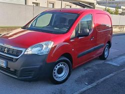 Usata 2018 Peugeot Partner Tepee Active Monovolume | 9500 € (Super prezzo)