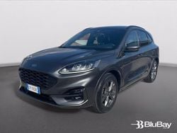Magnetic grey Usata 2023 Ford Kuga ST-Line SUV | 22.900 € (Buon prezzo)