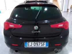Nero Usata 2011 Alfa Romeo Giulietta Due volumi | 7000 € (Buon prezzo)
