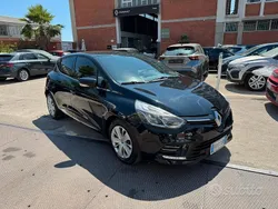 Usata 2017 Renault Clio IV Zen Due volumi | 6000 € (Ottimo prezzo)