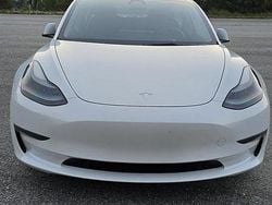 Käytetty 2021 Tesla Model 3 Long Range AWD Sedan | 24.500 € (Supertarjous)