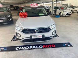 Beige Usata 2022 VW T-Roc Life SUV | 22.999 € (Buon prezzo)