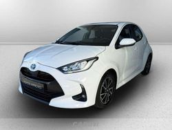 Bianco Usata 2021 Toyota Yaris Hybrid Trend Tre volumi | 15.900 € (Buon prezzo)