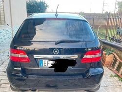 Usata 2011 Mercedes B180 Monovolume | 1000 €