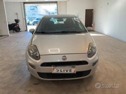 Argento Usata 2012 Fiat Punto Lounge Tre volumi | 6400 € (Buon prezzo)