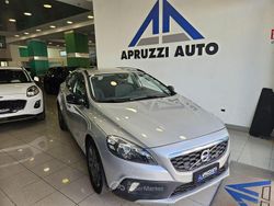 Argento Usata 2014 Volvo V40 CC Momentum Station wagon | 9500 € (Buon prezzo)