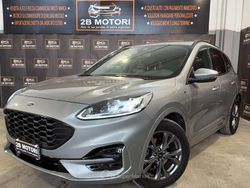 Grigio Usata 2021 Ford Kuga ST-Line SUV | 20.500 € (Buon prezzo)