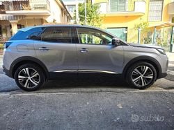 Grigio Usata 2023 Peugeot 3008 Allure SUV | 20.500 € (Buon prezzo)