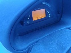 Nero Usata 2004 Citroën C3 Elegance Tre volumi | 600 € (Super prezzo)