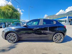 Nero Usata 2013 Alfa Romeo Giulietta Veloce Tre volumi | 9800 € (Molto cara)