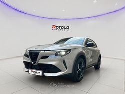 Bianco Nuova 2025 Alfa Romeo Junior Edizione Speciale SUV | 27.990 € (Buon prezzo)