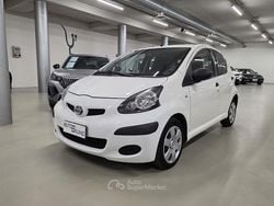 Bianco Usata 2011 Toyota Aygo Connect Style Due volumi | 4900 € (Buon prezzo)