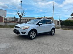Usata 2009 Ford Kuga SUV | 5900 € (Buon prezzo)