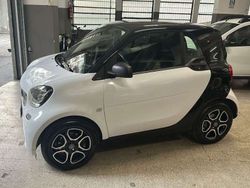 Bianco Usata 2017 Smart ForTwo Coupé Passion Due volumi | 12.500 € (Buon prezzo)