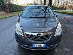 Grigio Usata 2014 Opel Meriva Cosmo Monovolume | 3900 € (Super prezzo)