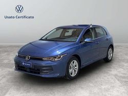 Anemone blue metallizzato Usata 2025 VW Golf Life Tre volumi | 27.500 € (Buon prezzo)