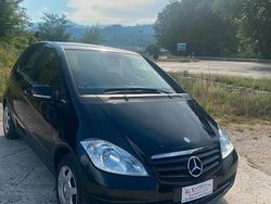 Nero Usata 2011 Mercedes A160 Edition Due volumi | 4800 € (Buon prezzo)