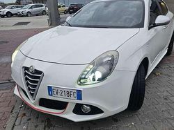 Other Usata 2015 Alfa Romeo Giulietta Exclusive Tre volumi | 9500 € (Cara)