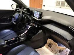 Usata 2020 Peugeot 2008 GT-line SUV | 17.900 € (Molto cara)