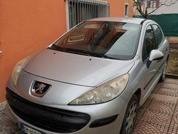 Grigio Usata 2008 Peugeot 207 Due volumi | 1900 € (Super prezzo)