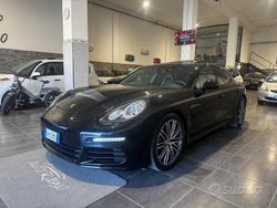 Nero Usata 2015 Porsche Panamera Edition Tre volumi | 25.900 € (Ottimo prezzo)