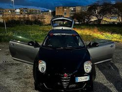 Usata 2011 Alfa Romeo MiTo Due volumi | 2800 € (Ottimo prezzo)