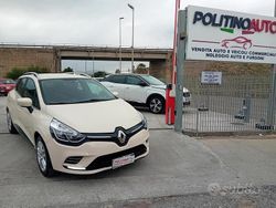 Beige Usata 2017 Renault Clio IV Intens Tre volumi | 5900 € (Buon prezzo)
