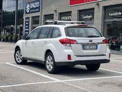Usata 2010 Subaru Outback SUV | 4900 € (Buon prezzo)