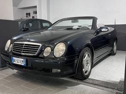 Blu/azzurro Usata 2001 Mercedes CLK200 Elegance Cabrio | 6800 € (Super prezzo)