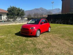 Rosso Nuova 2025 Fiat 500e Red Cabrio | 24.900 €