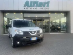 Nissan NV250
