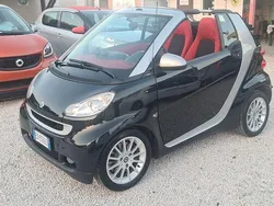 Nero Usata 2010 Smart ForTwo Cabrio Passion Cabrio | 5400 € (Buon prezzo)