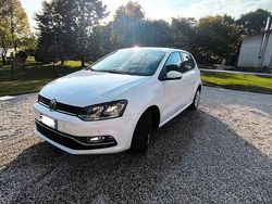 Bianco Usata 2015 VW Polo Tre volumi | 9100 € (Cara)