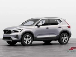 Argento Usata 2024 Volvo XC40 Core SUV | 35.990 € (Buon prezzo)